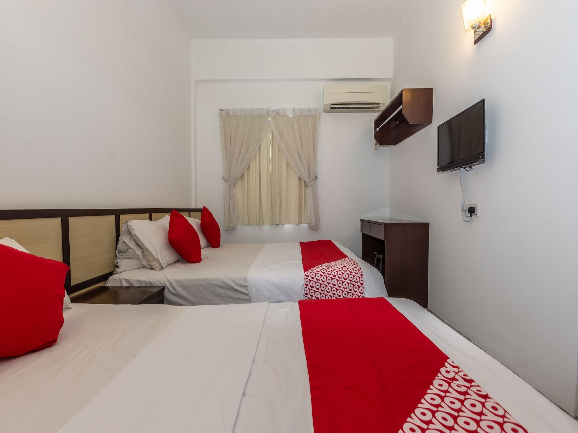 Oyo 1192 Hash House Hotel Malacca Exterior photo