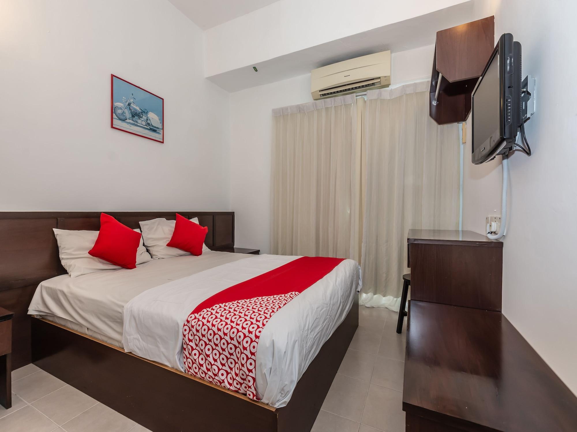 Oyo 1192 Hash House Hotel Malacca Exterior photo