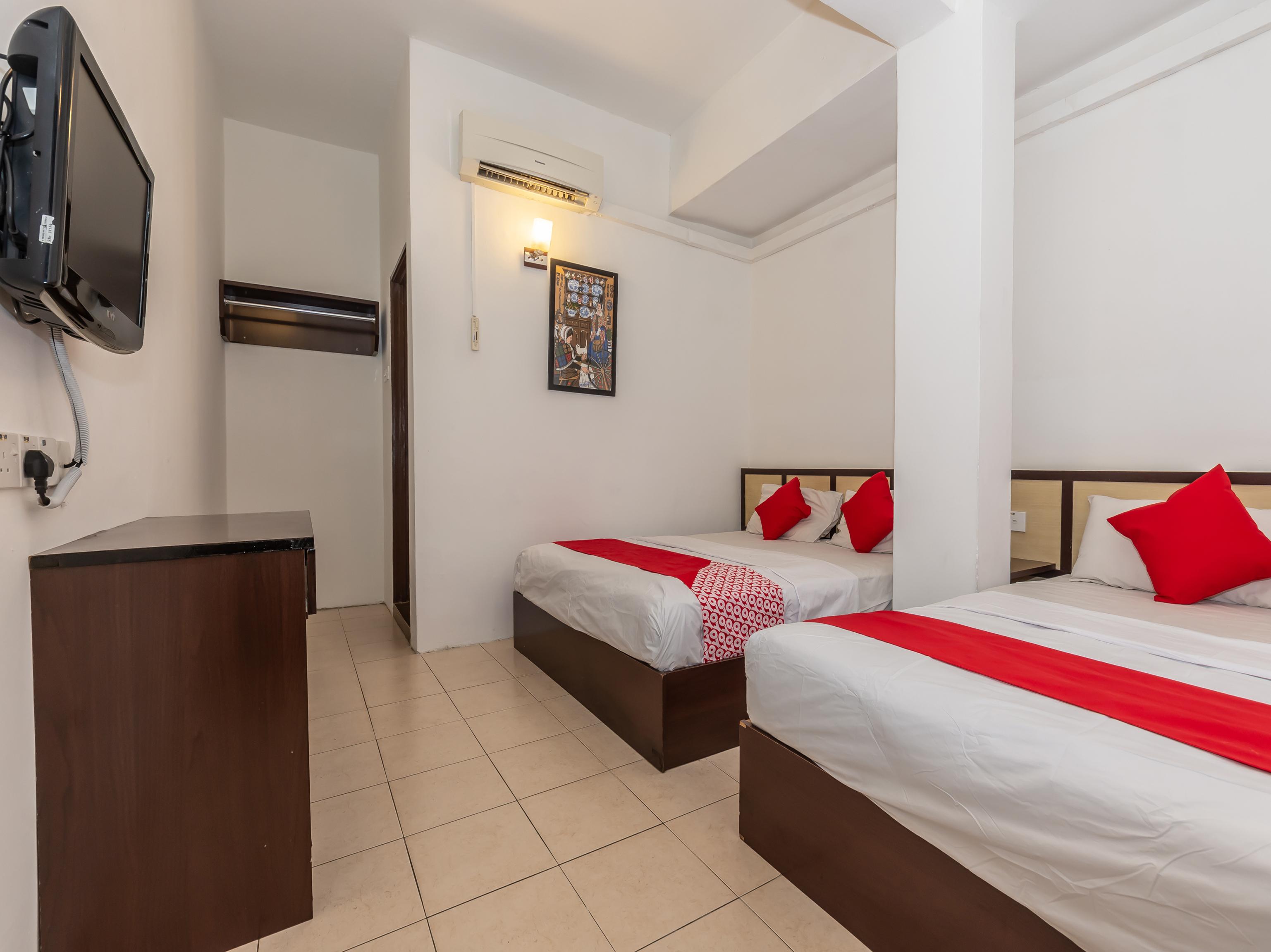 Oyo 1192 Hash House Hotel Malacca Exterior photo