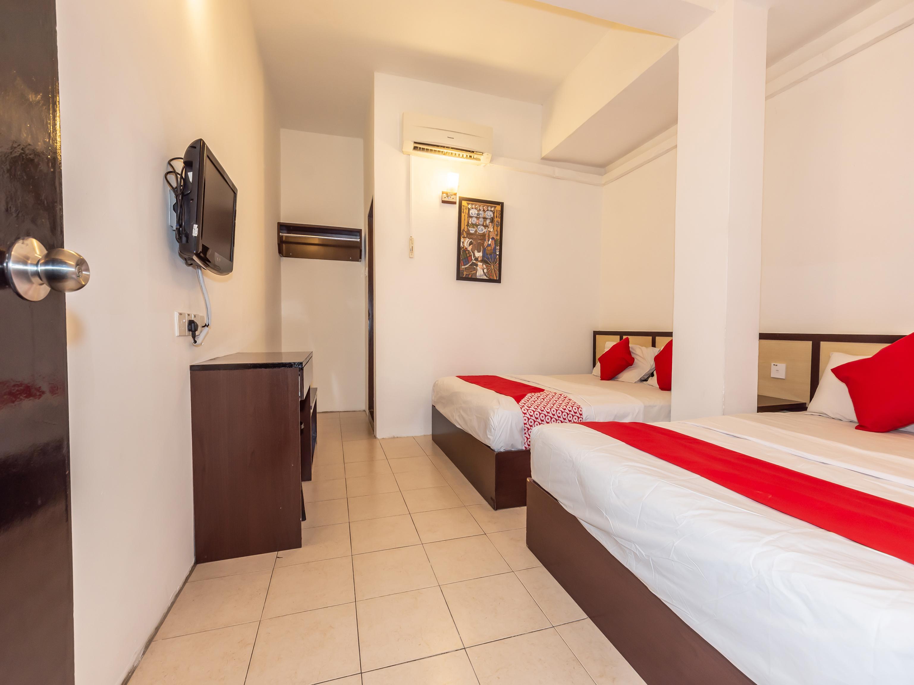 Oyo 1192 Hash House Hotel Malacca Exterior photo