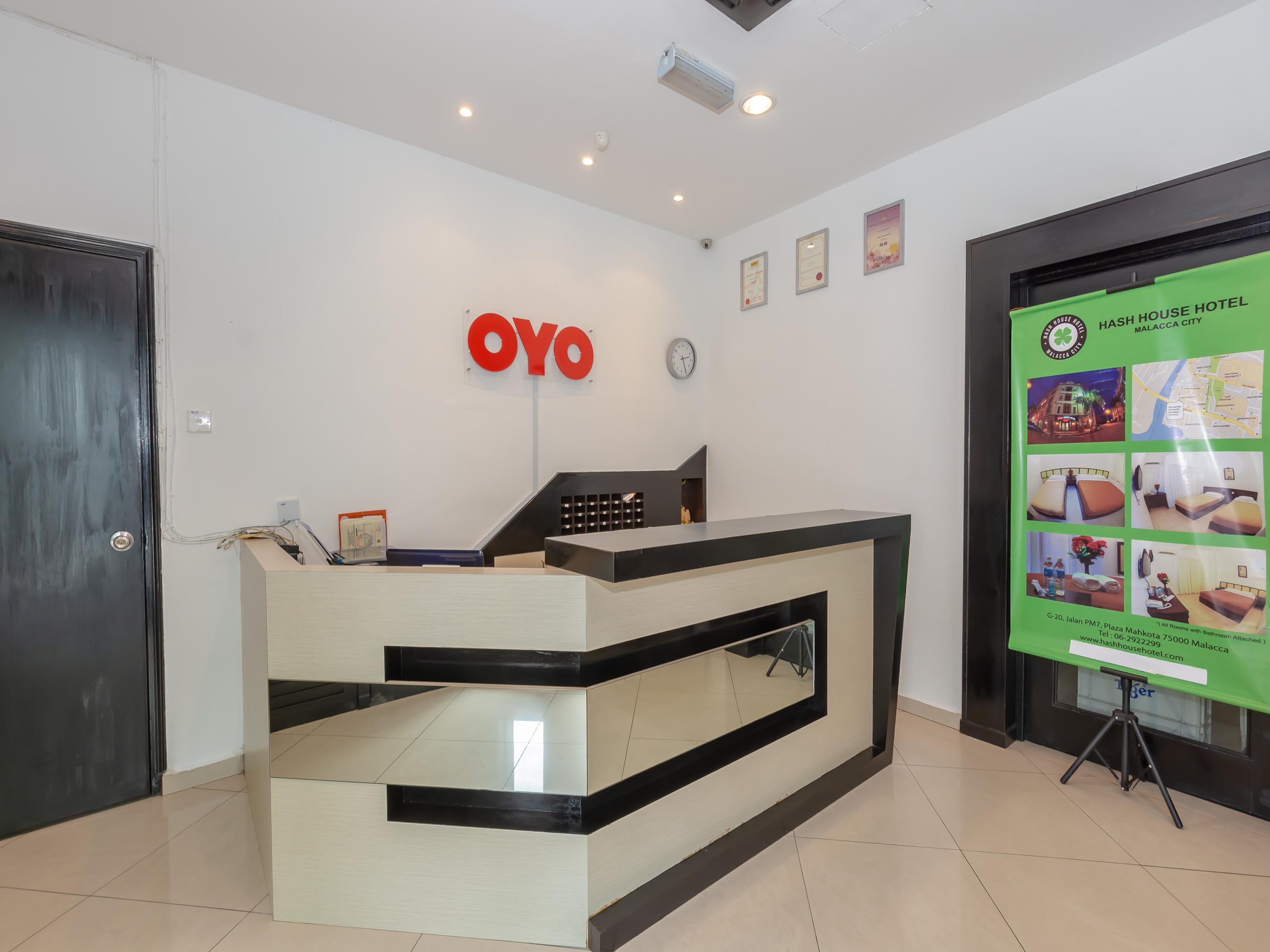 Oyo 1192 Hash House Hotel Malacca Exterior photo
