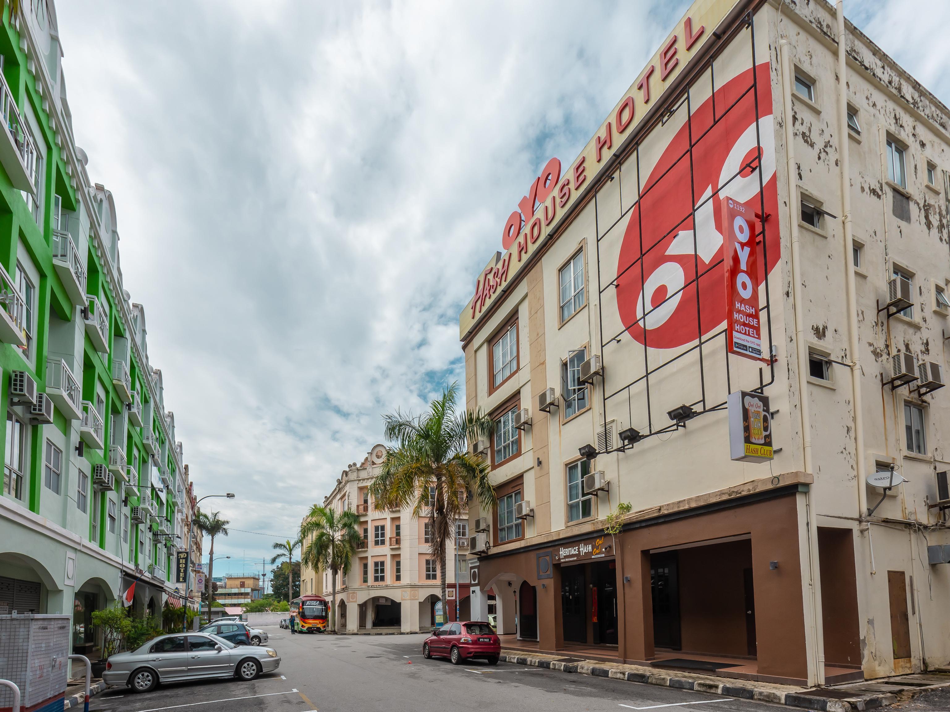 Oyo 1192 Hash House Hotel Malacca Exterior photo