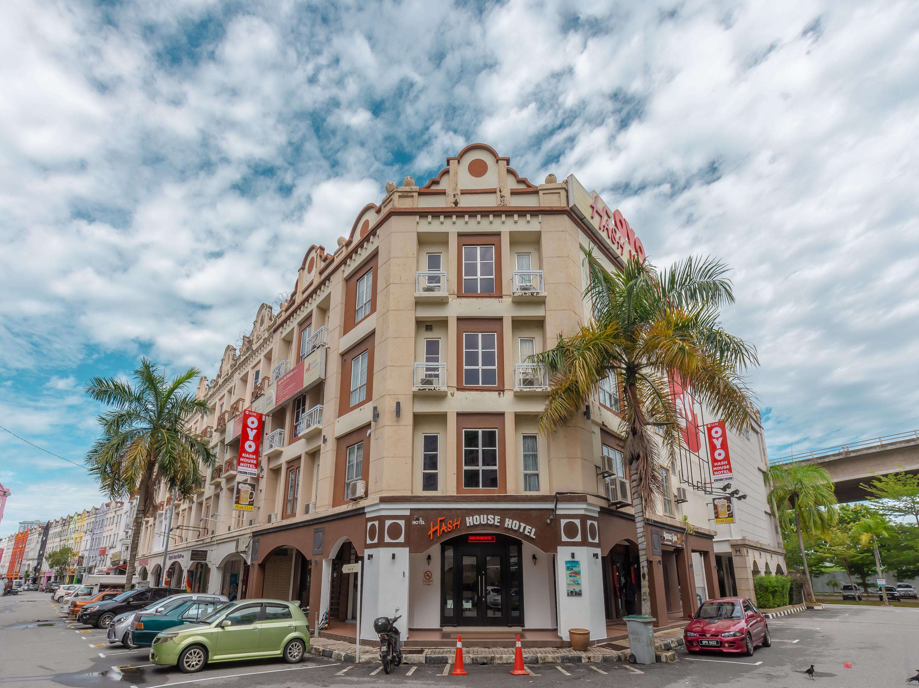 Oyo 1192 Hash House Hotel Malacca Exterior photo